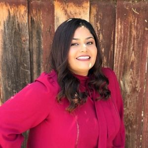 Meet your Posher, Posh